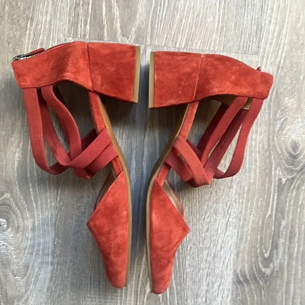 NEW Eileen Fisher Juku Pump in Cayenne